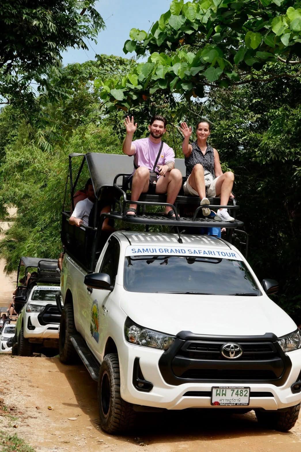 รถ 4x4 ตะลุยป่าเกาะสมุย